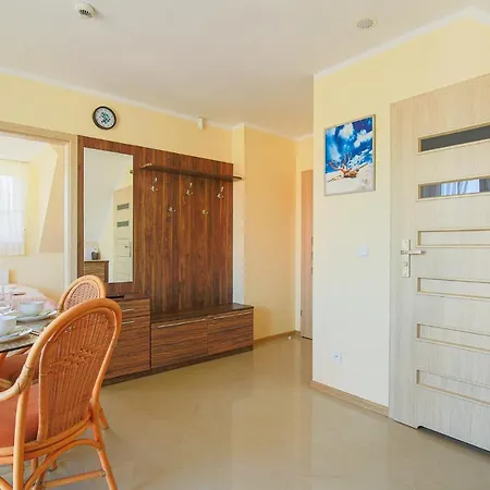 Apartamentydebki * Dębki