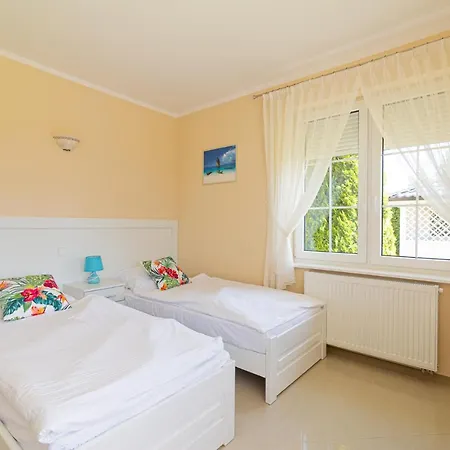 Apartamentydebki Lägenhet *