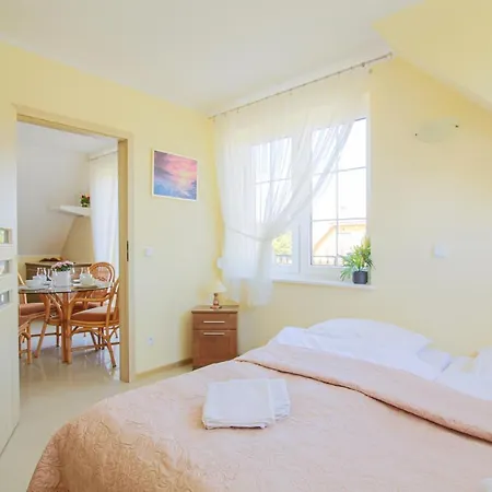 Apartamentydebki Lägenhet