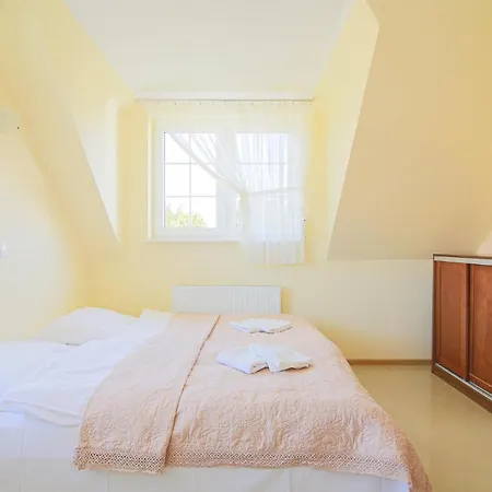 Apartamentydebki *